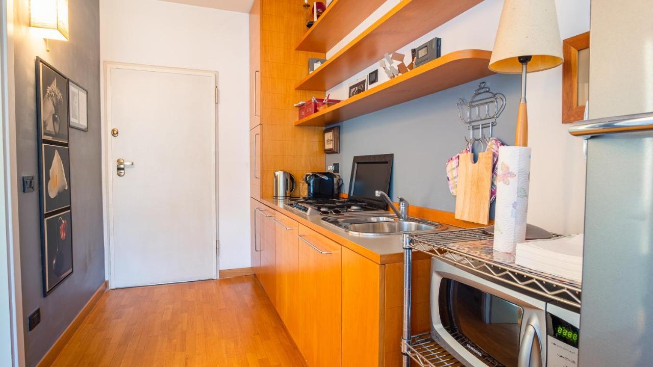 The Zodiac Apartment - Italian Homing ซีร์มิโอเน ภายนอก รูปภาพ