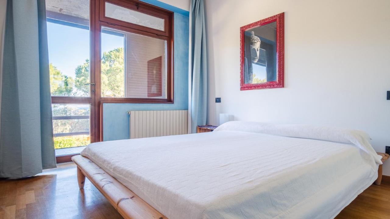 The Zodiac Apartment - Italian Homing ซีร์มิโอเน ภายนอก รูปภาพ